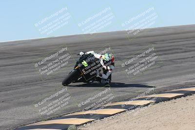 media/Oct-13-2025-Moto Forza (Mon) [[a66d839500]]/2-A Group/Session 2 (Bowl)/